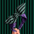 Load image into Gallery viewer, Ghost Host BellaBow
