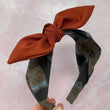 Load image into Gallery viewer, Mary Sanderson BellaBow