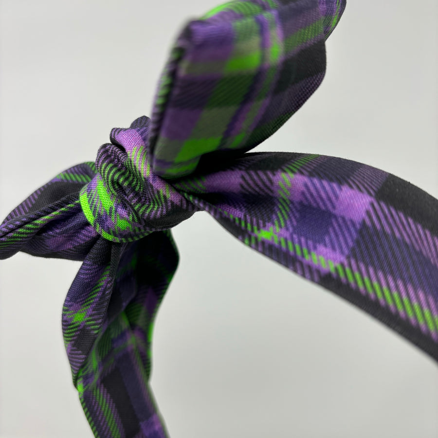 Villains Plaid BellaBow XL