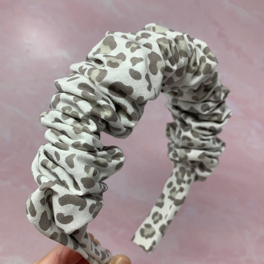 Snow Leopard BellaXO